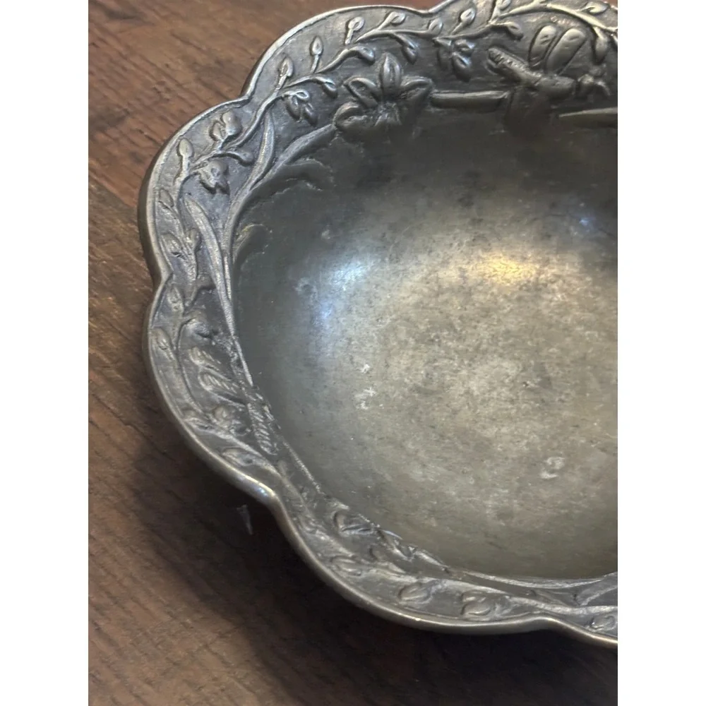 Vintage Embossed Floral Scalloped Rim Metal Pewter Style Decorative Serving Bowl